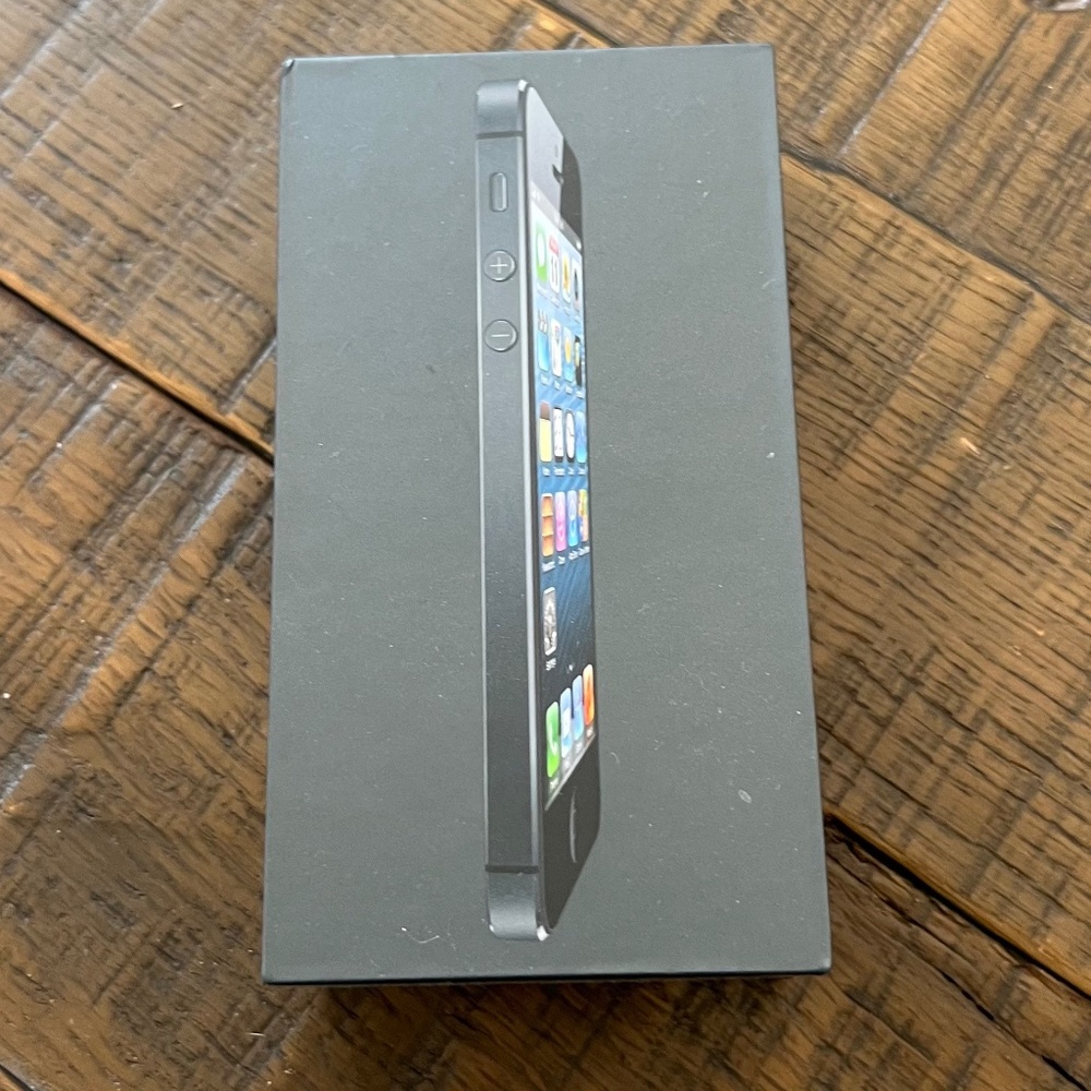 Apple iPhone 5 Box (Empty) for Display/Nostalgia/Keepsake